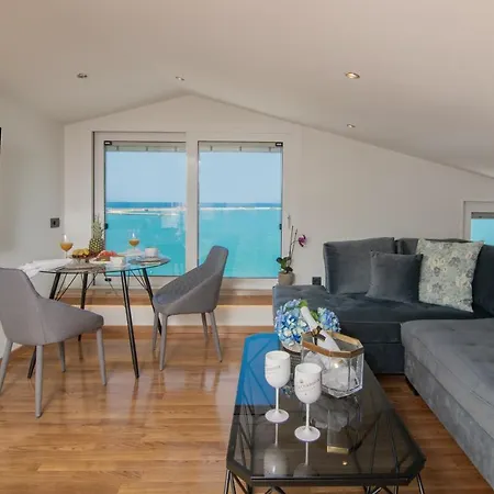 Minimal Loft With Sea View Over Zakynthos Harbor! Exterior foto